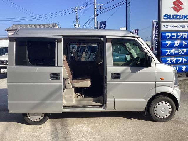 0840322A30260202W00213.jpg