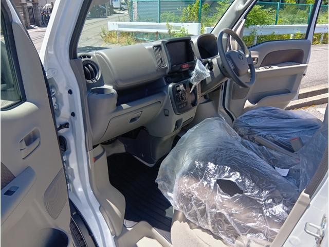 0708958A30260806W00210.jpg