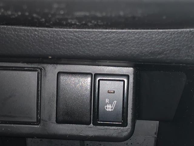 1001849A30260905W00909.jpg