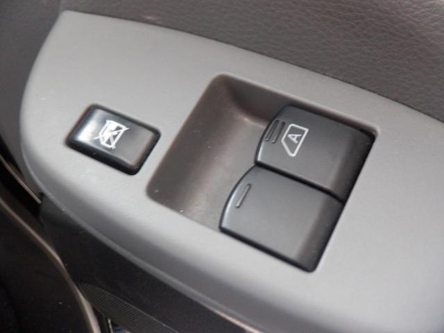 0709200A30260621W00210.jpg