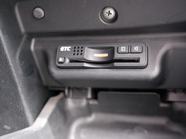 0710156A30260301W00117.jpg