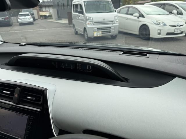 0904297A30260918W00217.jpg