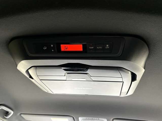 ea2066e9e84a5aa028498c92777b4a32.jpg
