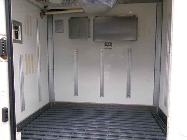 0740030A30260613W00109.jpg
