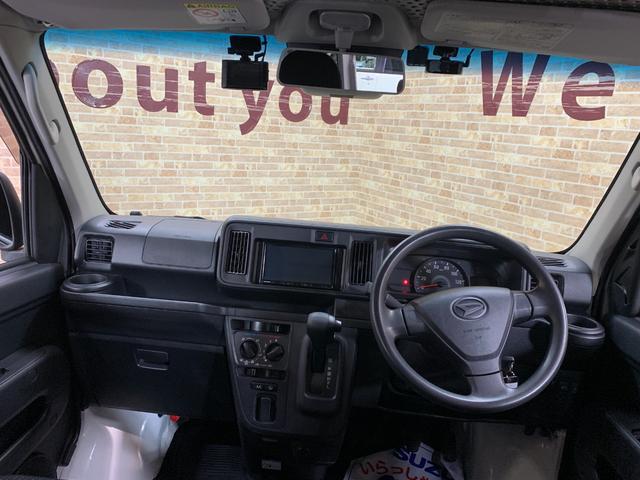 0707873A30260511W00219.jpg