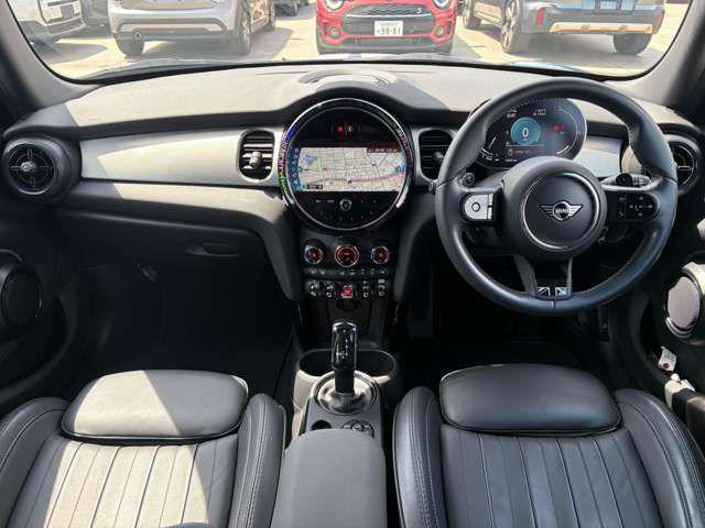 b8c7784e8502d3fb3cd00c221c77a519.jpg