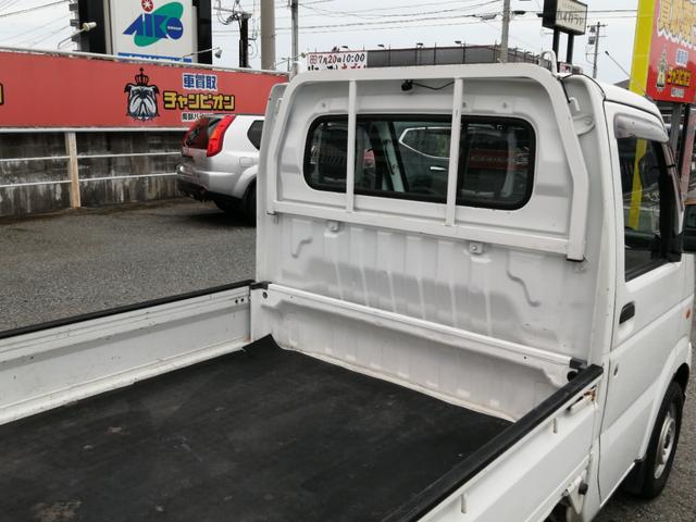 0802942A30260703W00109.jpg