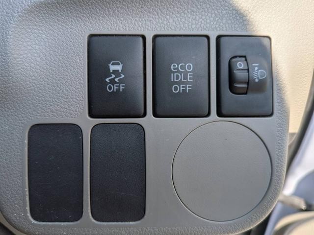 0541751A30260826W00405.jpg