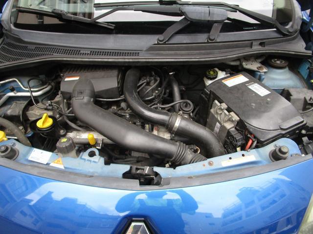 9570346A30260606W00211.jpg