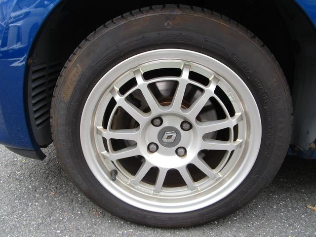9570346A30260606W00212.jpg