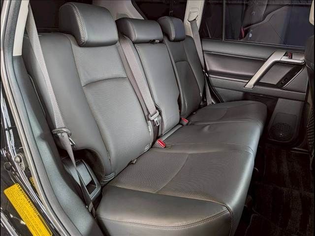 b98d9355b43700f767cb6bb730d198dd.jpg