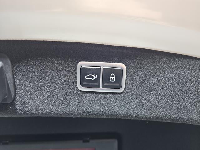 ceb3592250ab43f3c2a8c4e828f01087.jpeg