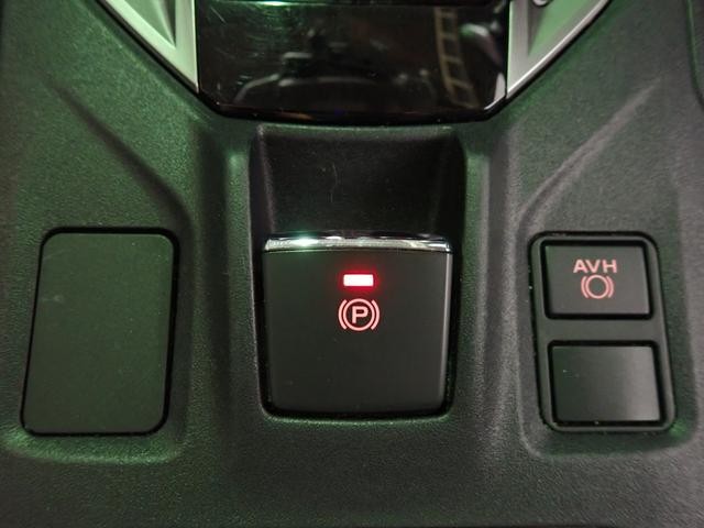 0230024A30260825W00114.jpg