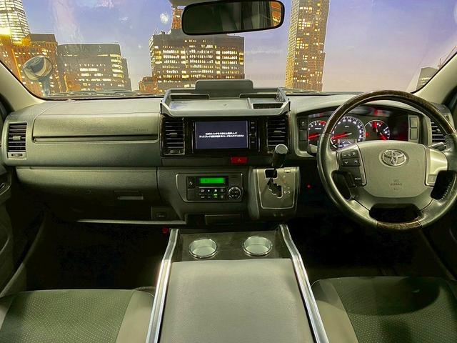 0700675A30260705W00504.jpg
