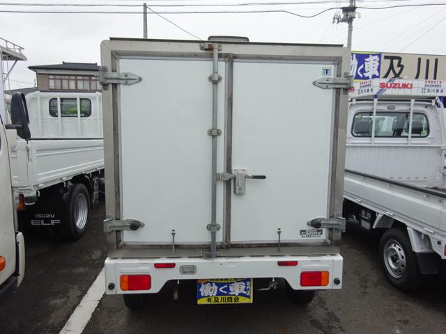 9cb7aec9b96f3d689946f428b325dff2.jpg