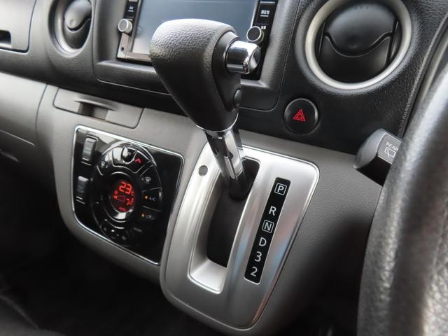 0541039A30260913W00305.jpg