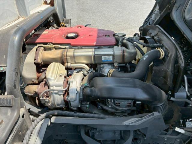92c9fdb64cc3cfc75a51cc5c550a35c4.jpg