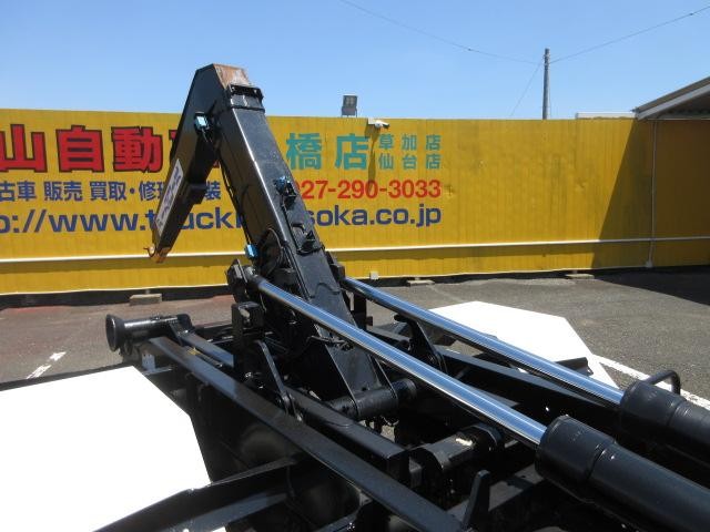 99dd464dd8d4b9233fe5332f13037789.jpg