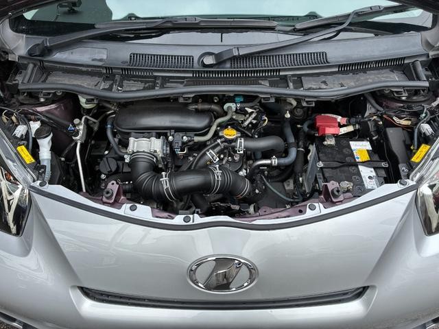 0203990A30261004W00111.jpg