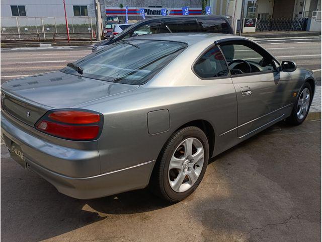 2de43526a89e1e9d76cedaa8310a6e48.jpg