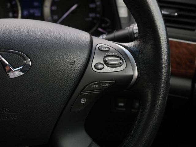 0509625A30260720W00113.jpg