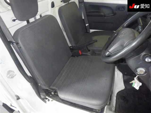 4de3ad7ba950e60c35c43459b1475bba.jpg
