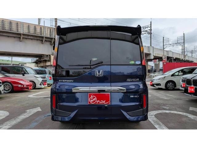 0551043A30261006W00104.jpg