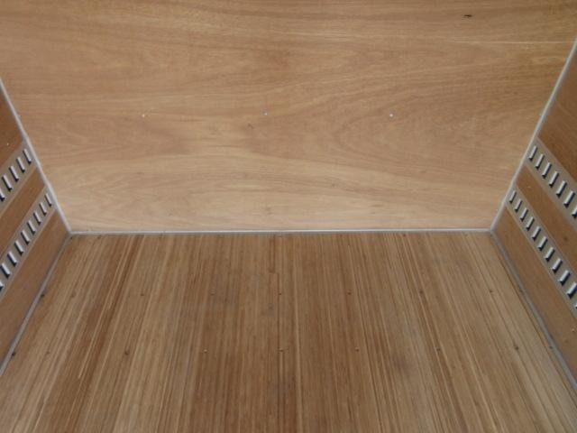 5b7ebe706df8955d3529d8a2f99d7a0a.jpg