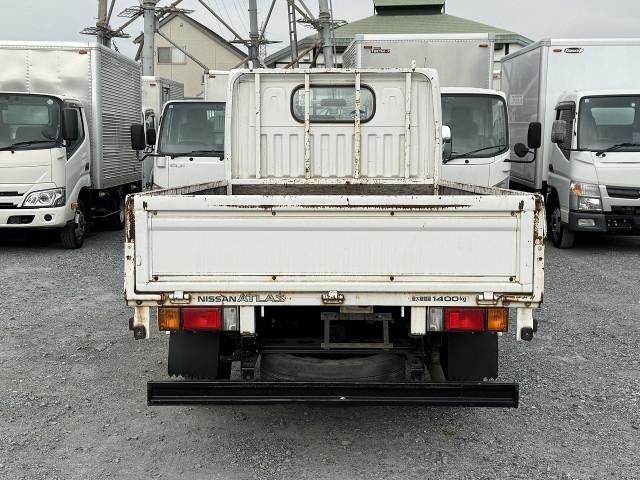 bb0844eda7c606b122aa2b609f3ca89b.jpg