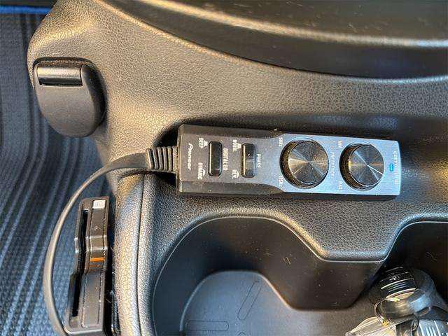 dac8fe7a77fd5fac76bb580dc89297f3.jpg