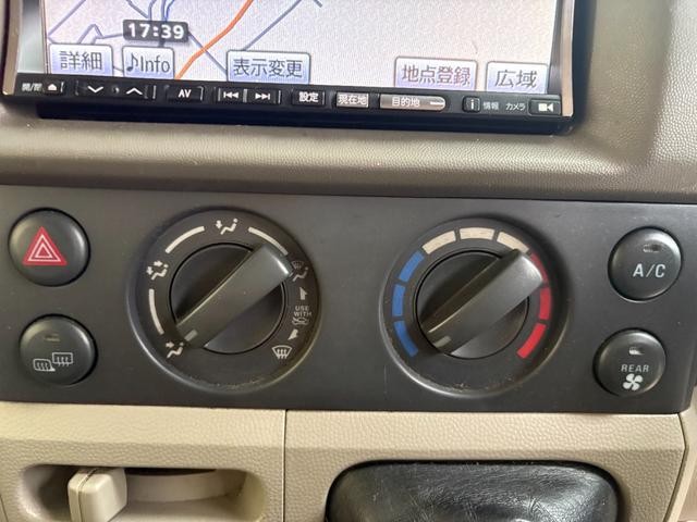 0720096A30260906W00114.jpg