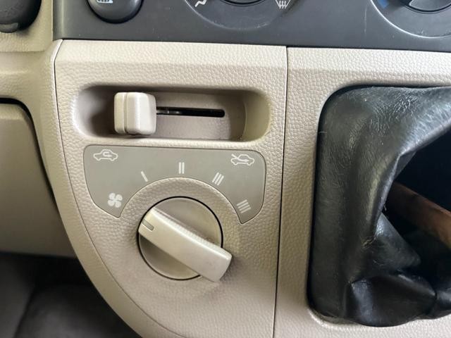 0720096A30260906W00115.jpg