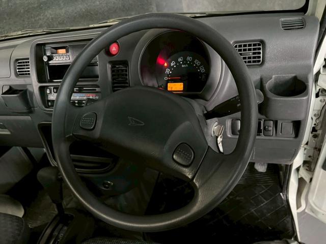 0710163A30260511W00218.jpg