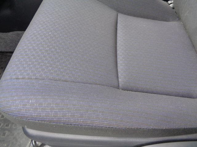 0128684A30260527W00415.jpg