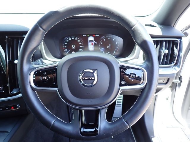 db693242ff3714b5f676f57e5e28adfa.jpg