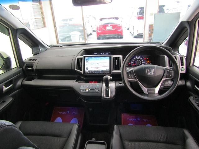 0701563A30260827W00105.jpg