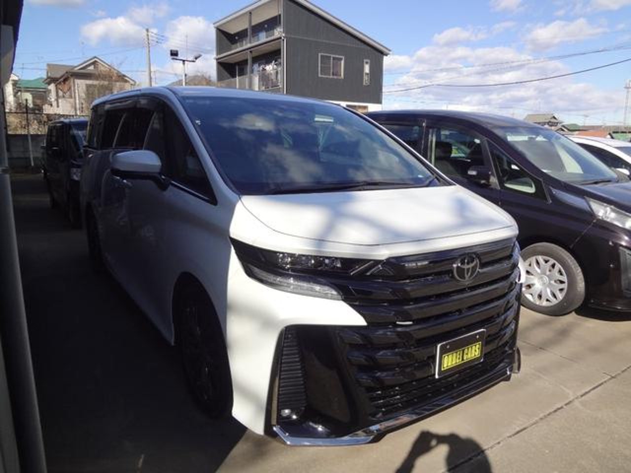 2024 Toyota Vellfire, photo 1 of 1