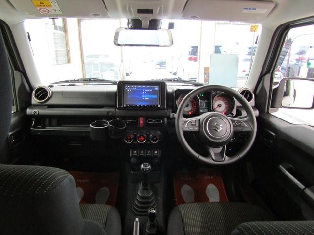 0701563A30260827W00505.jpg