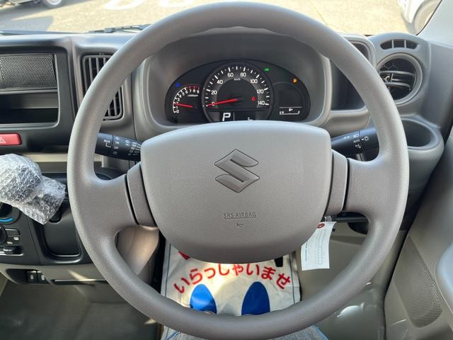0401984A30250307W00102.jpg