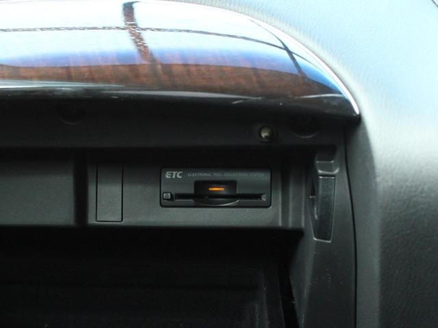 0520029A30260920W00116.jpg