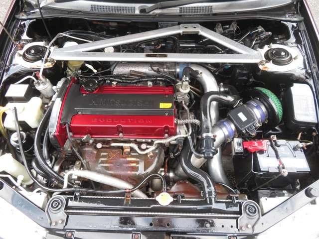 0404303A30260905W00102.jpg