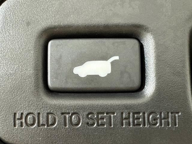 0203985A20260928D00107.jpg