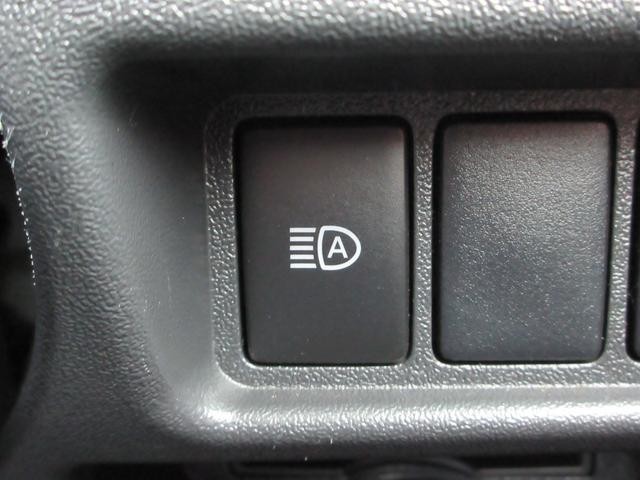 0541821A30260726W00116.jpg