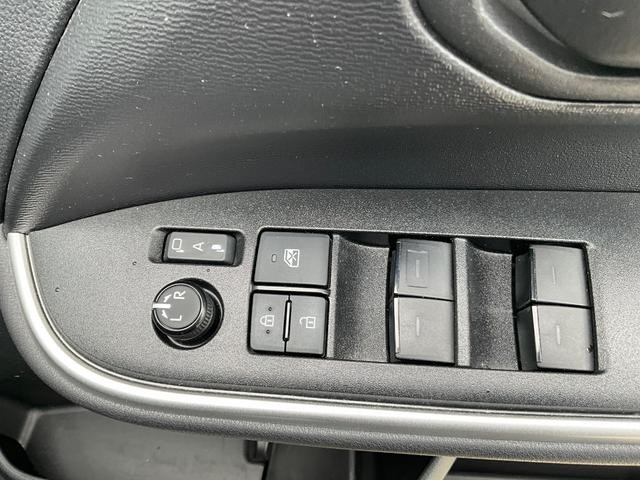 0541526A30260725W00410.jpg