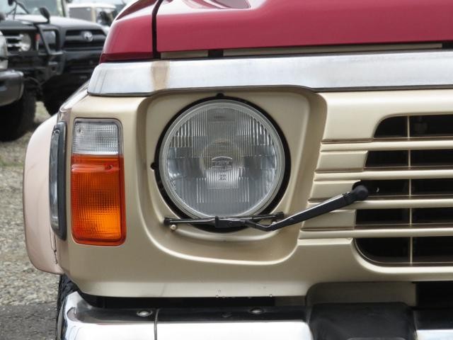 0506994A30260920W00113.jpg