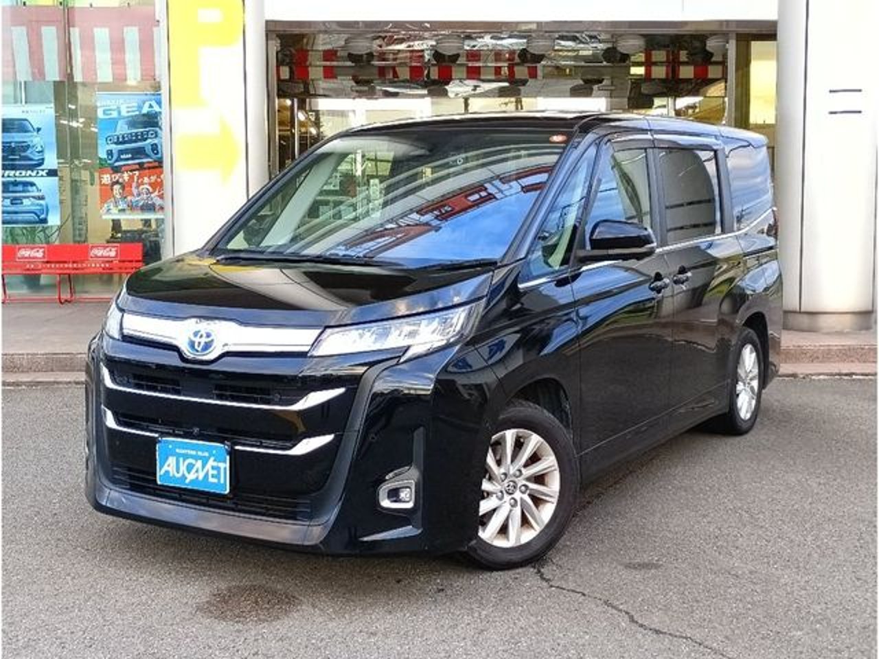 2023 Toyota Noah, photo 1 of 1
