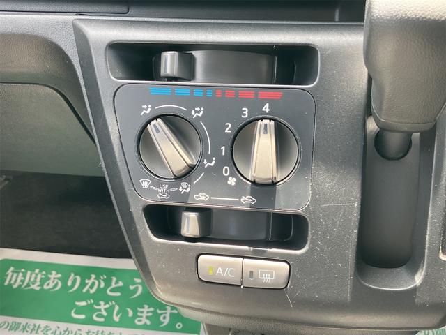 0404411A30260617W00907.jpg