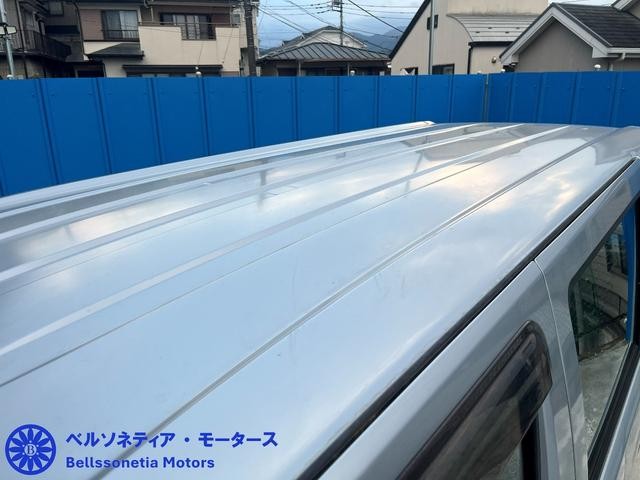 0510838A30260823W00118.jpg