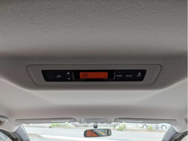 0903935A30260616W00119.jpg