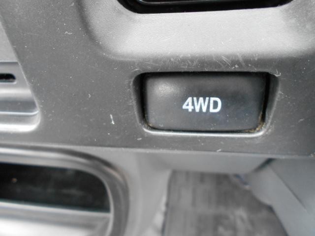0900122A30260908W00205.jpg